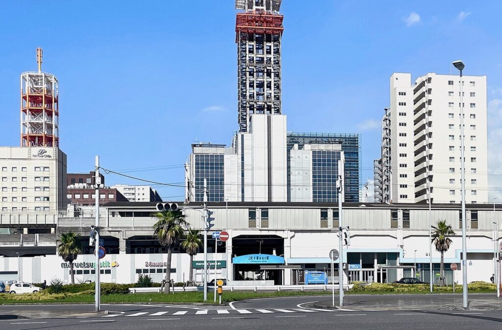 千葉みなと駅